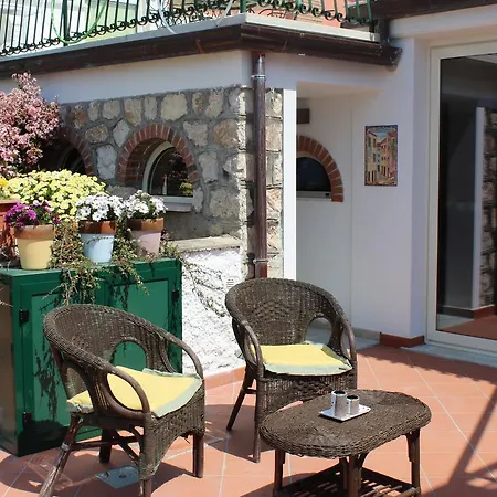 Apartament Ponza Con Vista Mare *